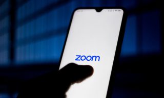 شرکت Zoom برای ارتقای امنیت برنامه خود، سرویس تائید هویت Keybase را خرید