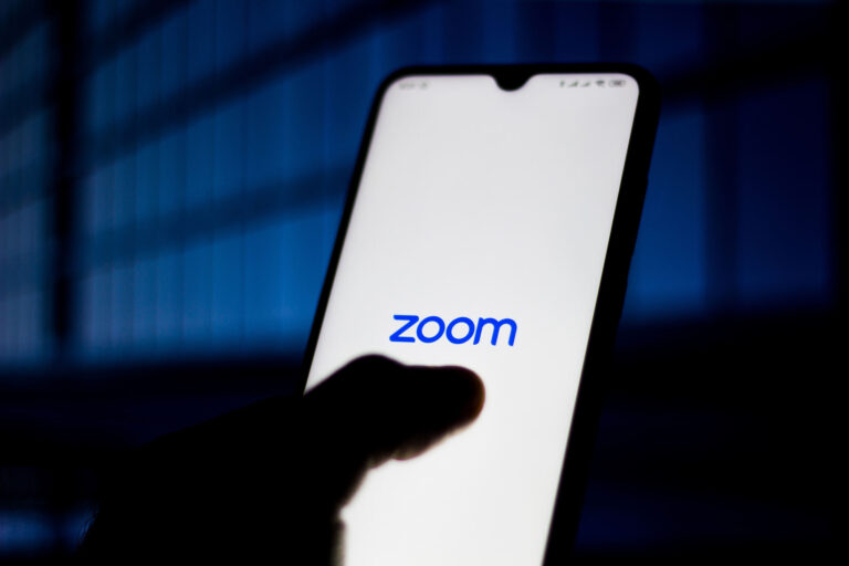 شرکت Zoom برای ارتقای امنیت برنامه خود، سرویس تائید هویت Keybase را خرید